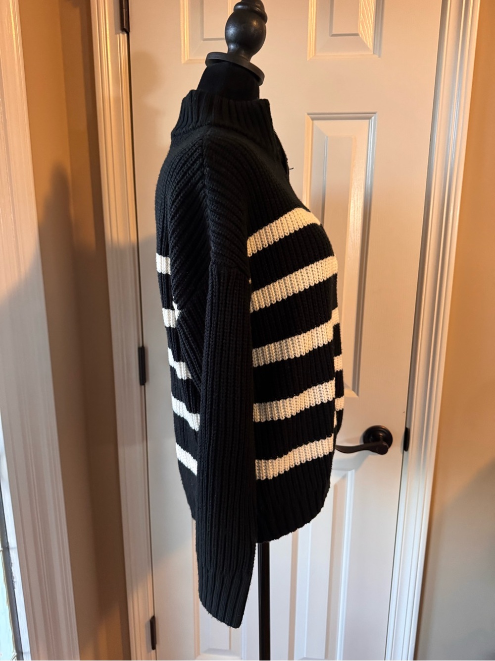 Sanctuary Sporty Striped Half-Zip Pullover Sweater - Black & White - Sz Medium - Picture 6 of 10